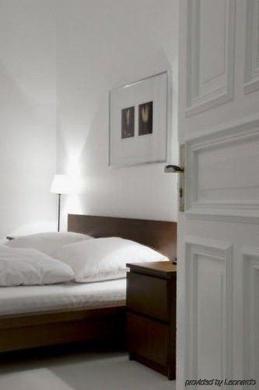 Boutique Hotel Villa Oberkassel Dusseldorf Room photo